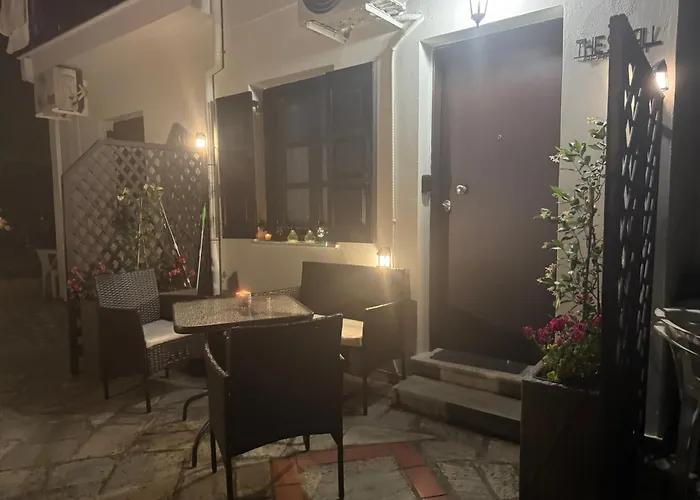 The Small * Άγιος Ιωάννης