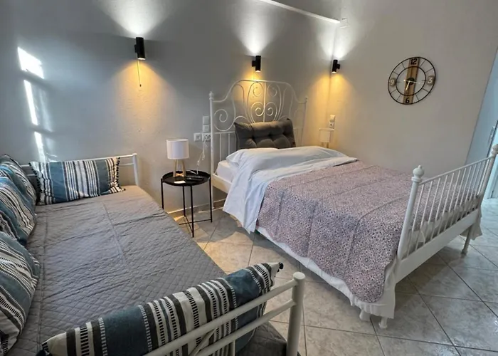 דירה The Small *